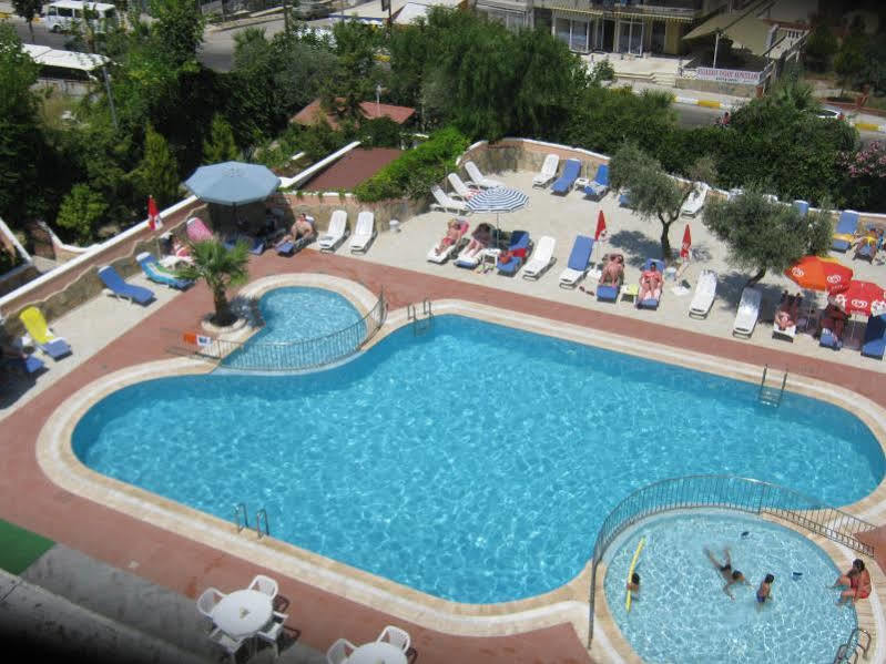 Oya Apartments Kuşadası Ngoại thất bức ảnh